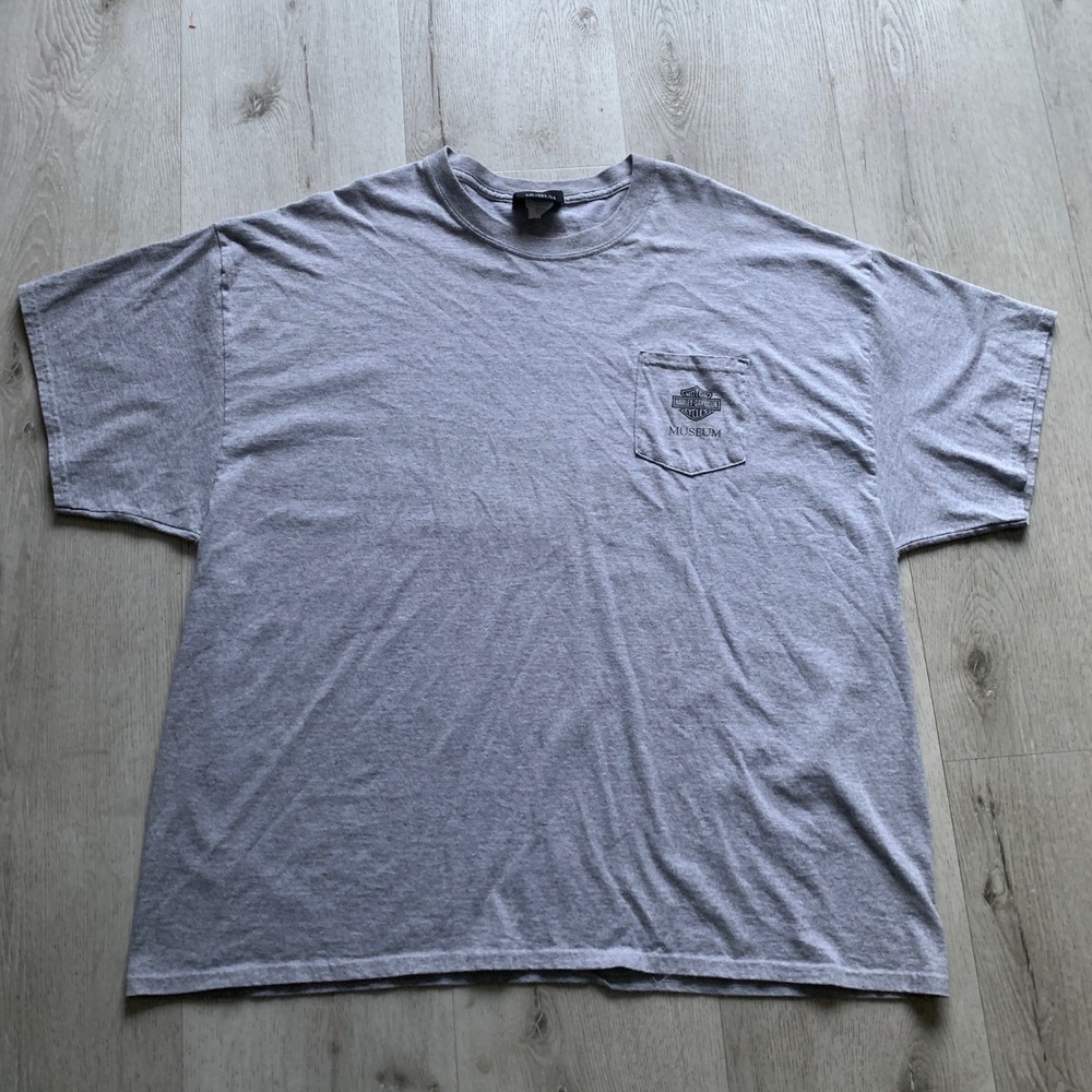 Harley Davidson Museum Men's Size 3XL Gray T-shirt Milwaukee,WI Pocket Biker Tee